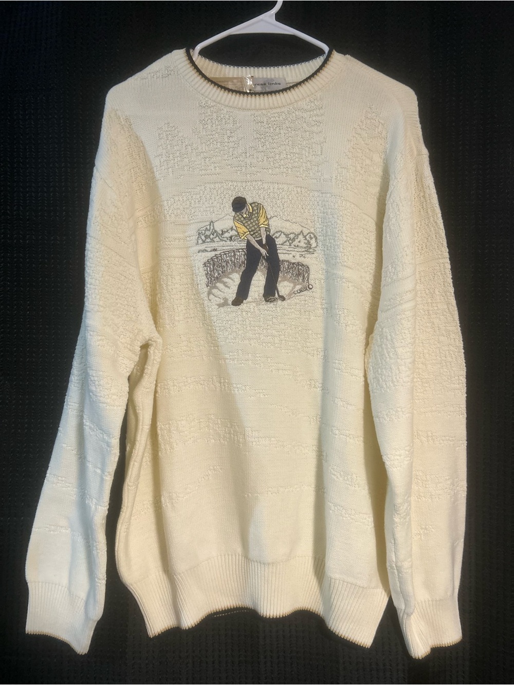 Cypress Links Vintage Men's Cream Golf Embroidered Crewneck Sweater